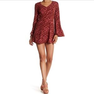 Beulah style floral bell‎ sleeve dress